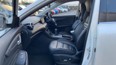 MG Hs 1.5 T-GDI Exclusive 5dr Petrol Hatchback